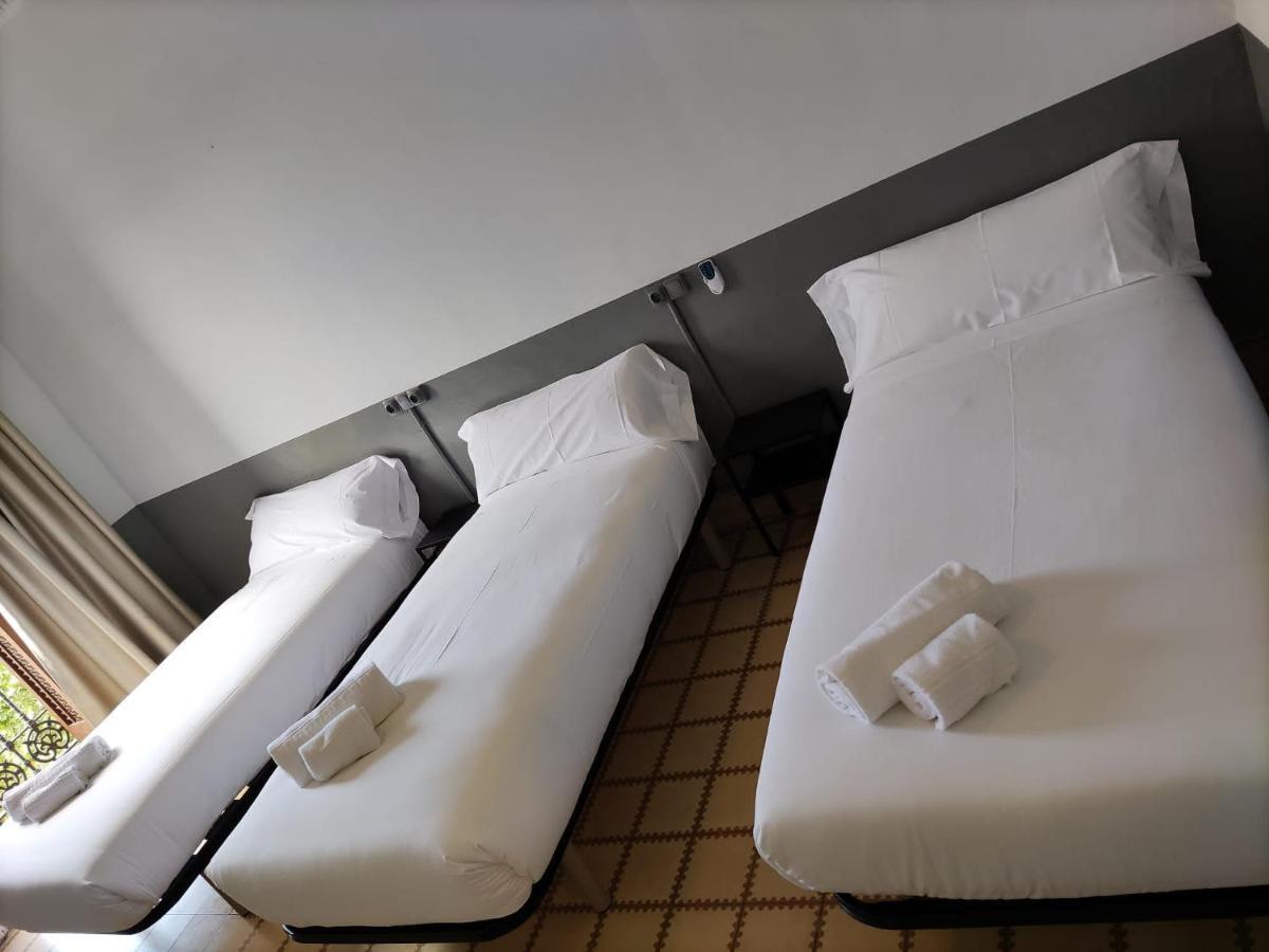 Hotel Monegal Barcelona Kültér fotó